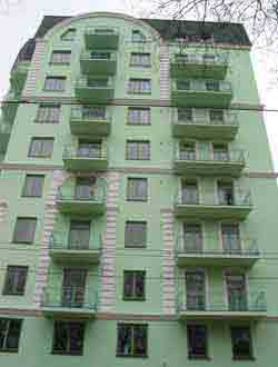 Ужгород: Місцеві експерти не прогнозують обвал цін на ринку нерухомості