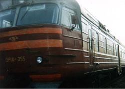 На Закарпатті зняли з рейсу єдиний дизельний потяг, що їздив до Румунії