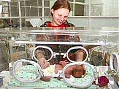 Укрінформ-ФОТО: Щороку на Закарпатті народжується близько 700 недоношених дітей