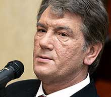 Ющенко дає Верховній Раді для прийняття змін до відповідних законів 1-2 дні і вимагає референдум