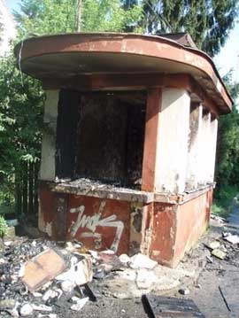 В Ужгороді згорів найстаріший кіоск. Кажуть, у ньому були відкриті двері