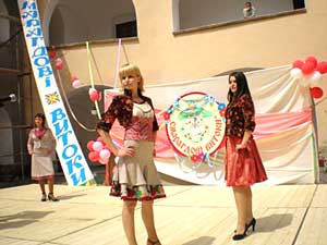 Мукачево: Дитячо-юнацький фестиваль "Смарагдові витоки" назвав своїх переможців