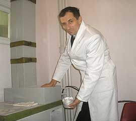 Перші наукові дослідження по галотерапії в Україні розпочалися ще в 1968 році на Солотвинському солеруднику на Закарпатті