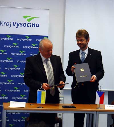 Михайло Кічковський та Мілош Вистрчіл підписали угоду про партнерство регіонів