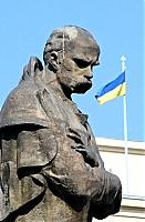 Пам'ятник Шевченкові в Ужгороді