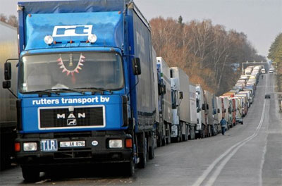 Вантажний комплекс на міжнародному автомобільному пункті пропуску "Ужгород" з 1 травня пропускатиме 500 автомобілів на добу