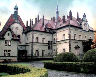 "Астрономічний" палац графів Шенборнів – одне з дивовижних європейських облич Закарпаття