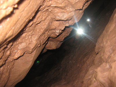 У печері Нова