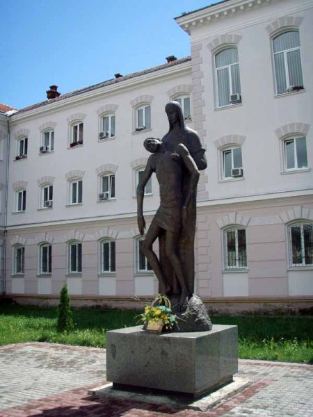 Памятник закатованим у сумнозвісній Стрийській тюрмі