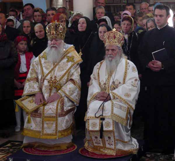 На Закарпатті відбулося спільне богослужіння українського і румунського ієрархів
