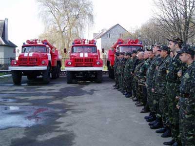 Закарпаття: Рятувальники гірської Тячівщини отримали нові пожежні автомобілі
