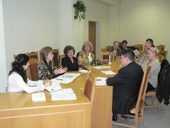 Громадська рада при ДПА у Закарпатській області за відновлення податкових векселів з ПДВ