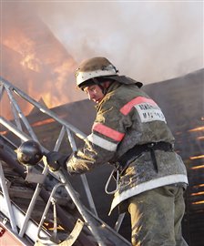Закарпаття: В селі Синевірська Поляна в будинку вигоріли мансарда і покрівля