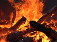 Закарпаття : В Ясінях згоріла господарська споруда 93-річної жінки