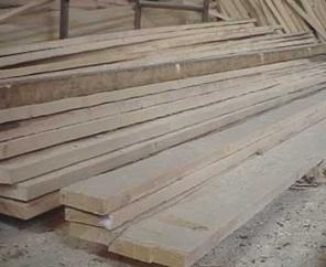 Деревообробні підприємства Закарпаття у січні-липні скоротили виробництво на 33,3%