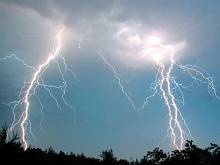 На Закарпатті буря залишила без електроенергії 32 населених пункти