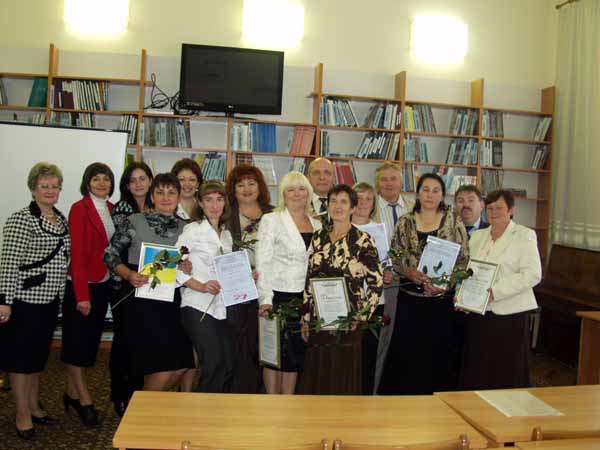 Переможці та організатори конкурсу "Сільська бібліотека року" на Закарпатті