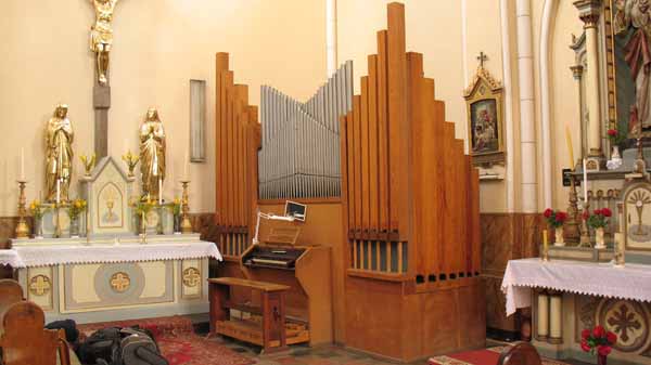 Відомий польський органіст дасть концерт на реставрованому органі францисканського монастиря закарпатського Виноградова