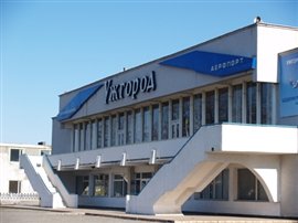 Аеропорт "Ужгород" звільнили від сплати податку на землю