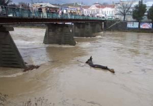 Паводкова ситуація в Закарпатській області контролюється службами Закарпатського облводгоспу