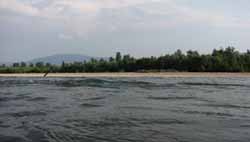 Закарпатські та румунські експерти визначали якість поверхневих вод Тиси