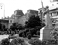 Площа Героїв у райцентрі Берегово. Фото Л.Ковгана. 1963 рік