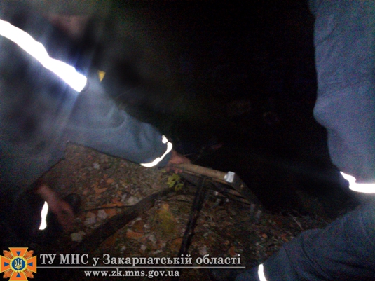 У штучній водоймі на Мукачівщині знайдено труп