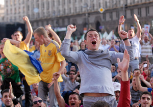 Україна, Росія і Білорусь розділили третє місце в рейтингу найменш "емоційних" країн 