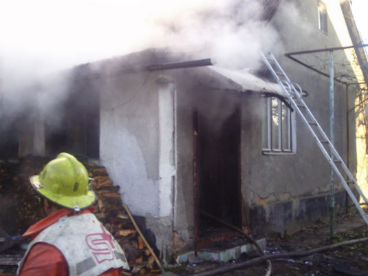 На Тячівщині під час пожежі загинула людина
