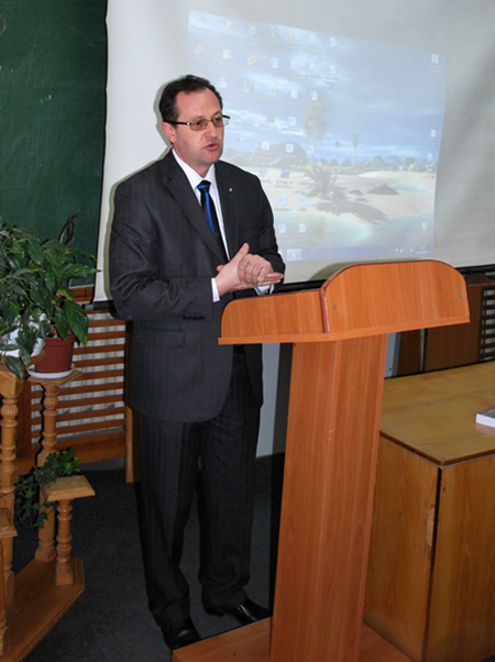 В УжНУ відбулася наукова конференція по Карпатській Україні (ФОТО)