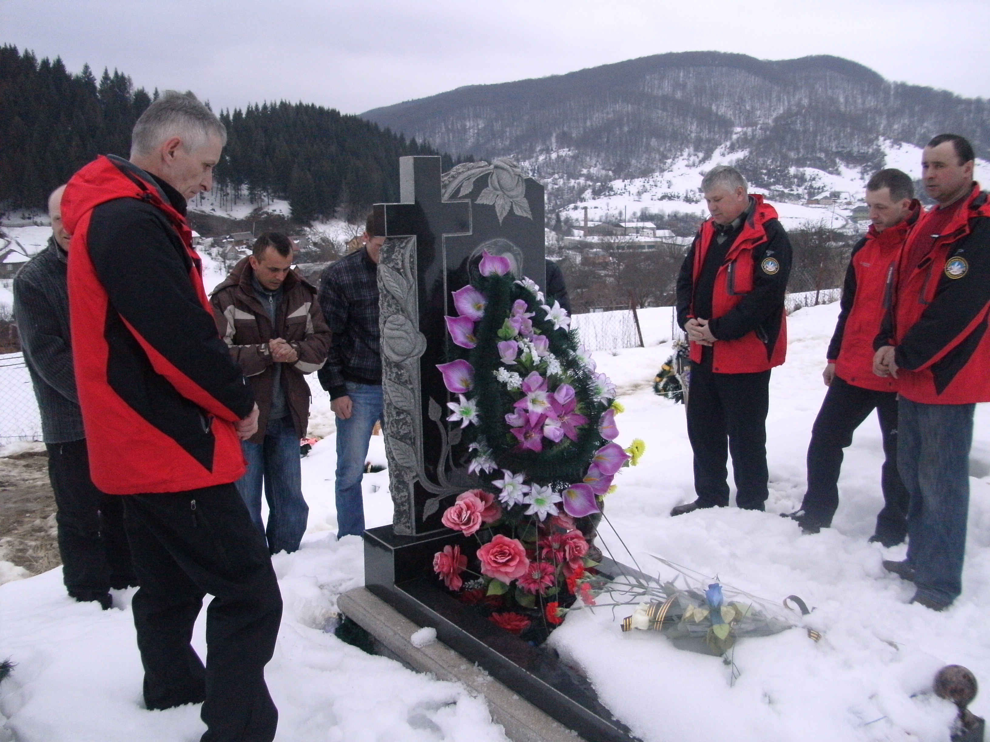 Закарпатські гірські рятувальники вшанували пам’ять колеги