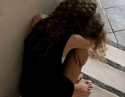 Циганська мама заявила про зґвалтування доньки-школярки через півроку