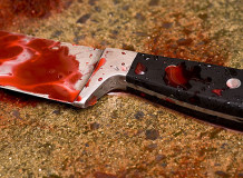На Берегівщині жінка штрикнула ножем свою односільчанку 