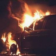 Уночі в Ужгороді спалили авто члена Ужгородського міськвиконкому і ворога Ратушняка