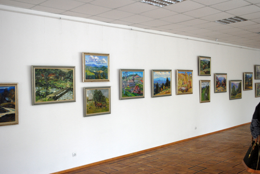 У Хусті відкрилася виставка учасників пленеру "Нарцисова долина" (ФОТО)