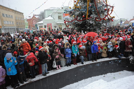 Наймасовіші новорічні заходи відбулися на Дніпропетровщині та Закарпатті