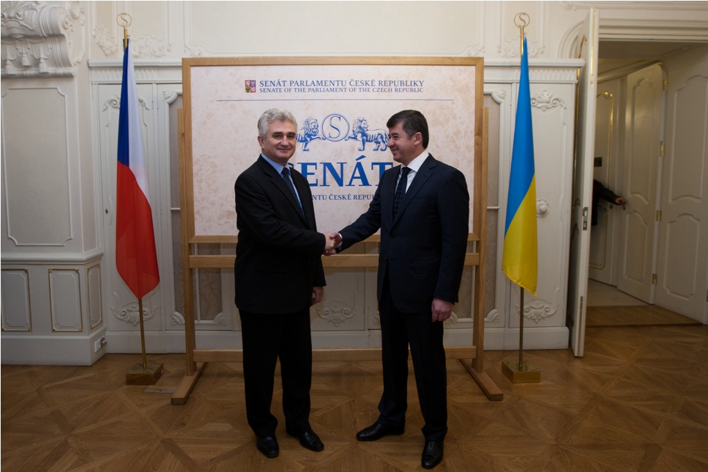 Голова Сенату Чеської Республіки Мілан Штех провів офіційну зустріч з головою Закарпатської облради Іваном Балогою (ФОТО)