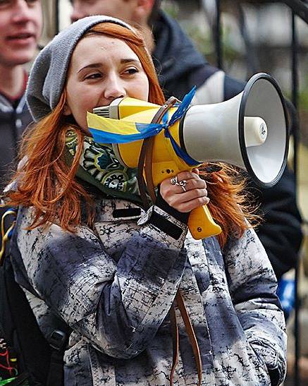 Міліція контролює і психологічно тисне на активістів ужгородського Євромайдану?