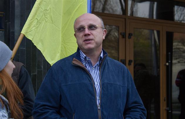 "Призупинений" ректор УжНУ не голосував за відставку Януковича