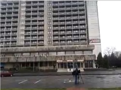 "Мобільник", з якого телефонували про "замінування" ужгородського готелю, від вчора відімкнено