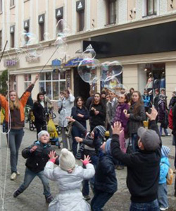 В Ужгороді пройде традиційний весняний флеш-фестиваль "Хочу бульк фест!"