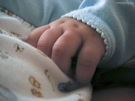 На Хустщині 7-місячна дитина ошпарилася гарячим чаєм