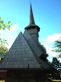 У Новоселиці на Виноградівщині знаходиться найменша дерев’яна церква Закарпаття