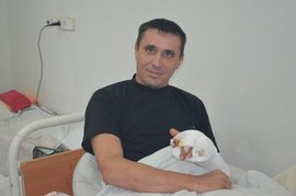 В Ужгороді пацієнту пришили 4 відтяті циркуляркою пальці (ФОТО, ВІДЕО)