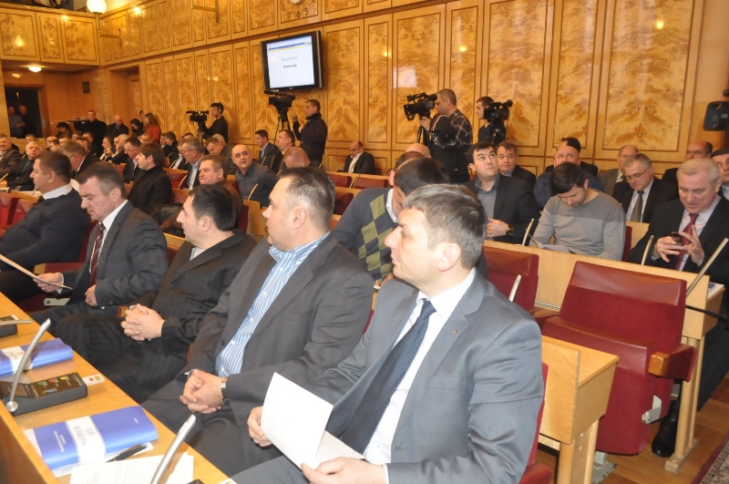 Закарпатські депутати просять ВР призначити позачергові вибори Міжгірського селищного голови