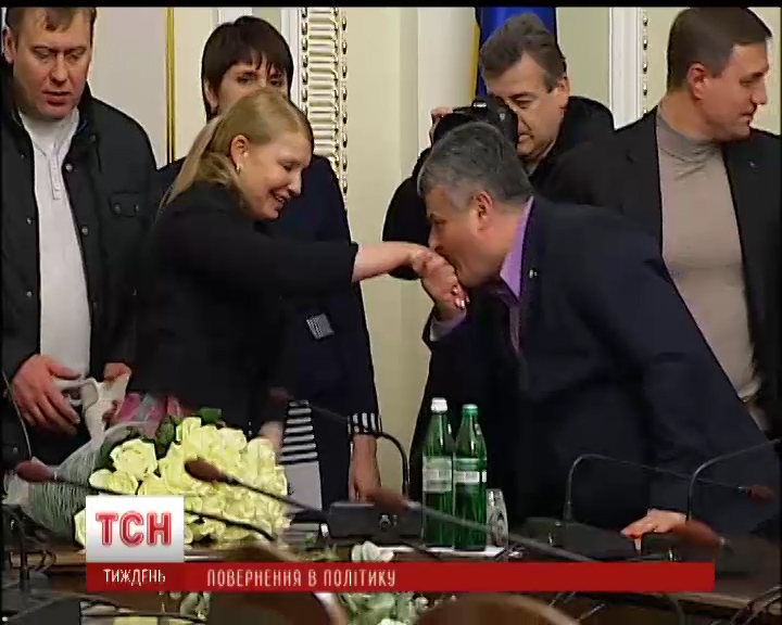 Українці стримано зустріли політичне повернення Тимошенко (ВІДЕО)