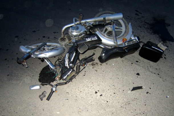 У Виноградові «Audi Q7» смертельно травмувала мотоцикліста (ФОТО)
