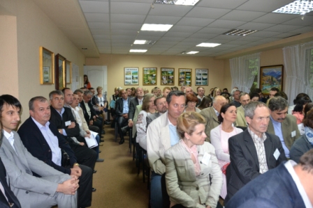 Міжнародна наукова конференція в НПП "Синевир" до 25-річчя парку зібрала понад 100 учасників (ФОТО, ВІДЕО)