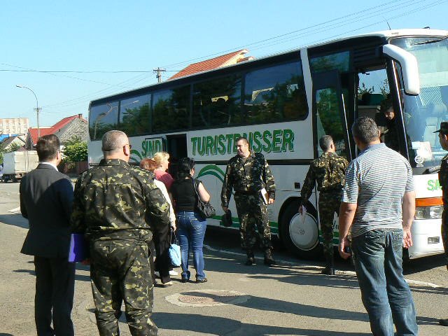На полігоні на Миколаївщині військовослужбовцям із Закарпаття дали змогу зустрітися з родинами