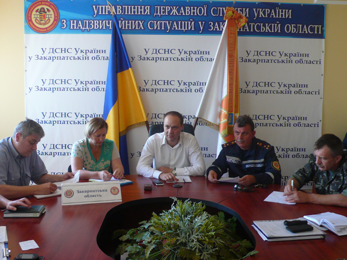 На Закарпатті знайшли прихисток 210 кримчан та 317 переселенців з району проведення АТО